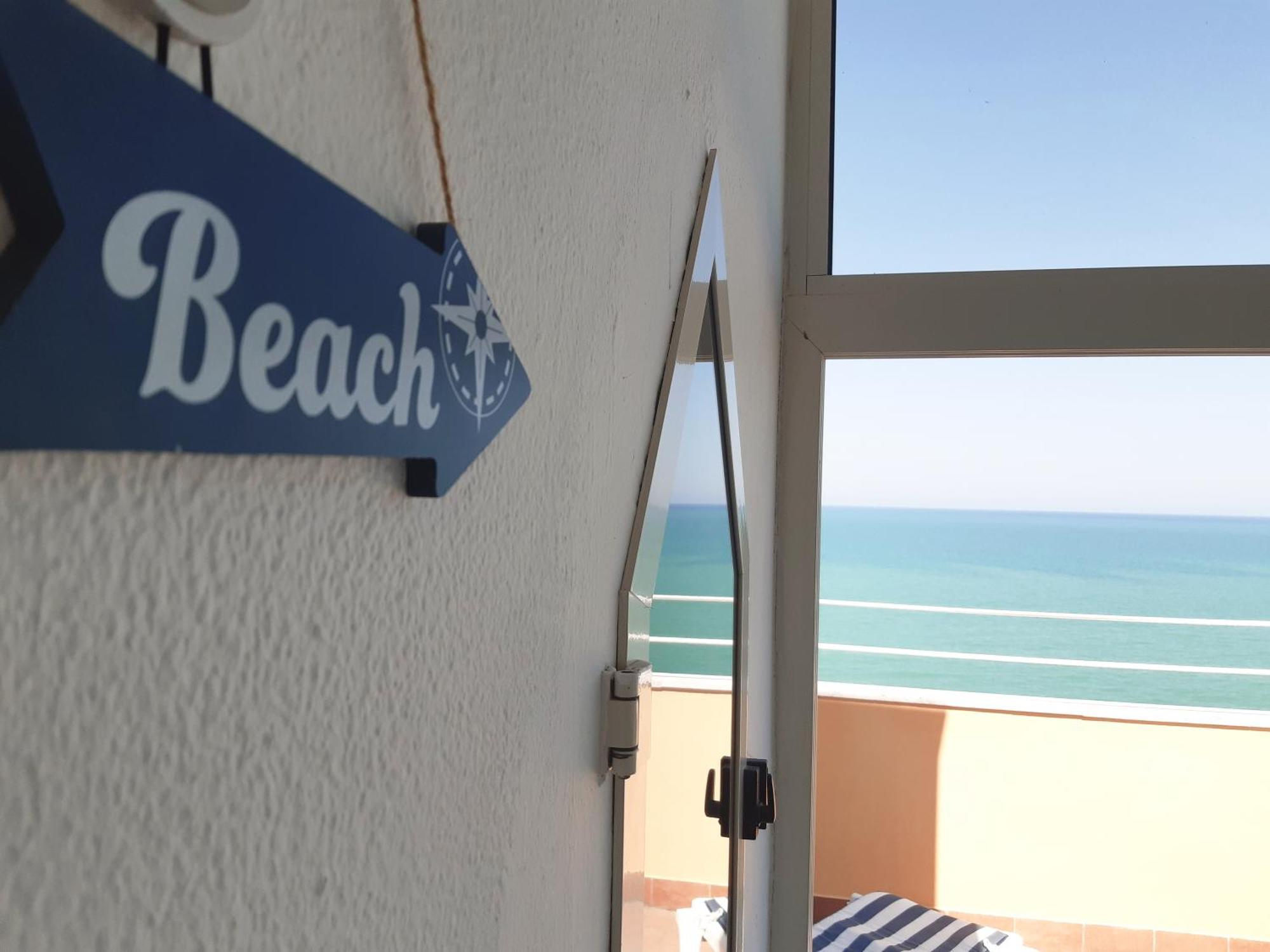 Апартаменти La Terrazza Sul Mare Монтезільвано Екстер'єр фото
